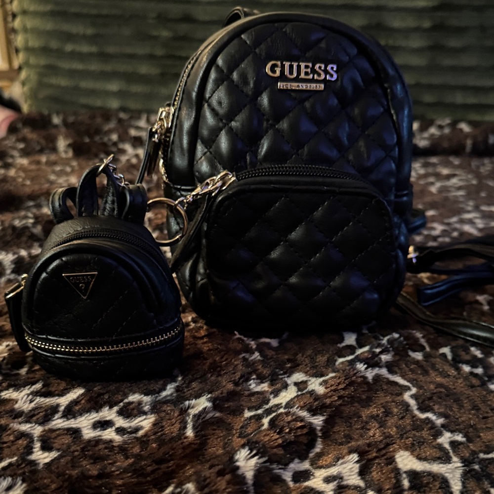 GUESS Black Quilted Crossbody Bag Set